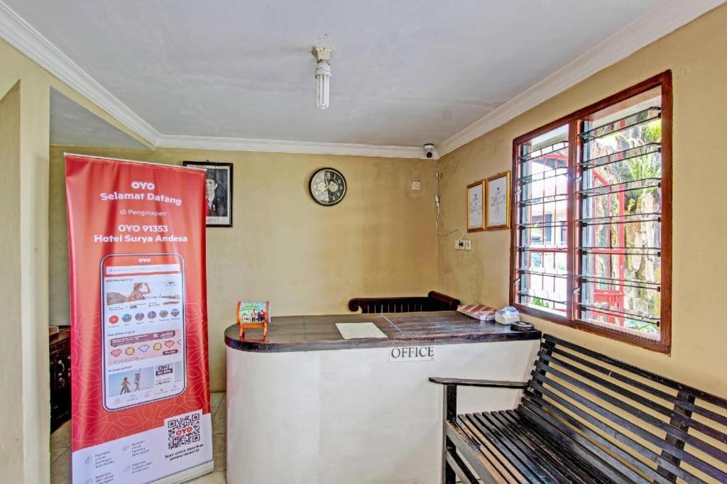 Oyo 91353 Hotel Surya Andesa Klaten Luaran gambar
