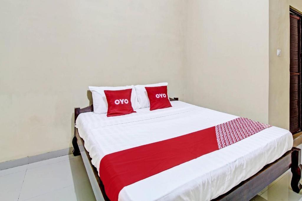 Oyo 91353 Hotel Surya Andesa Klaten Luaran gambar